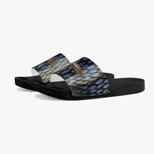 Load image into Gallery viewer, Fishscales Casual Sandals - Black
